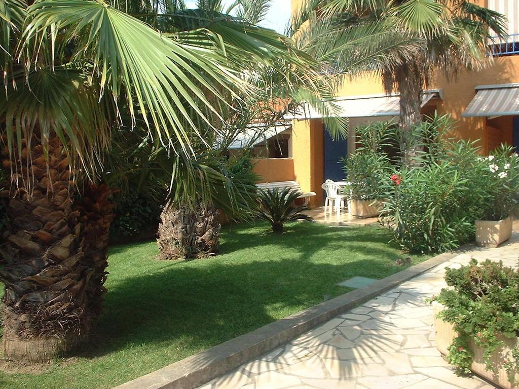 Residence La Catalane Saint-Cyprien  Bagian luar foto